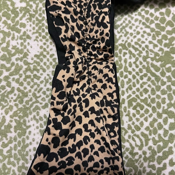 Storm Set - Picture 7 of 8